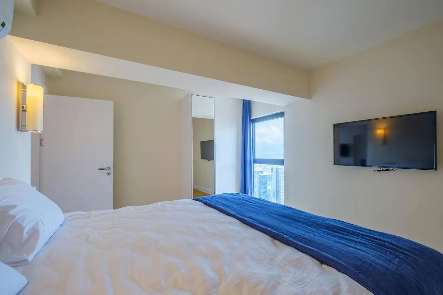Orbi City-Sunny Apartments Batumi Hotel